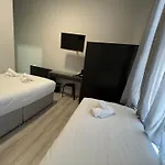Shamrock Inn